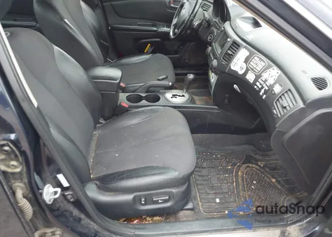 2010 Kia Optima Sx z USA, uszkodzony, nr VIN KNAGH4A84A5418422